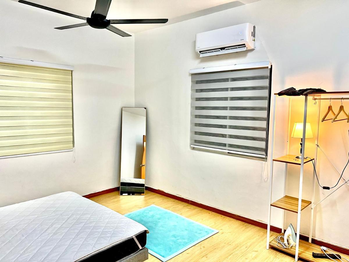 Raees Homestay Kampong Tanjong Minyak Екстериор снимка